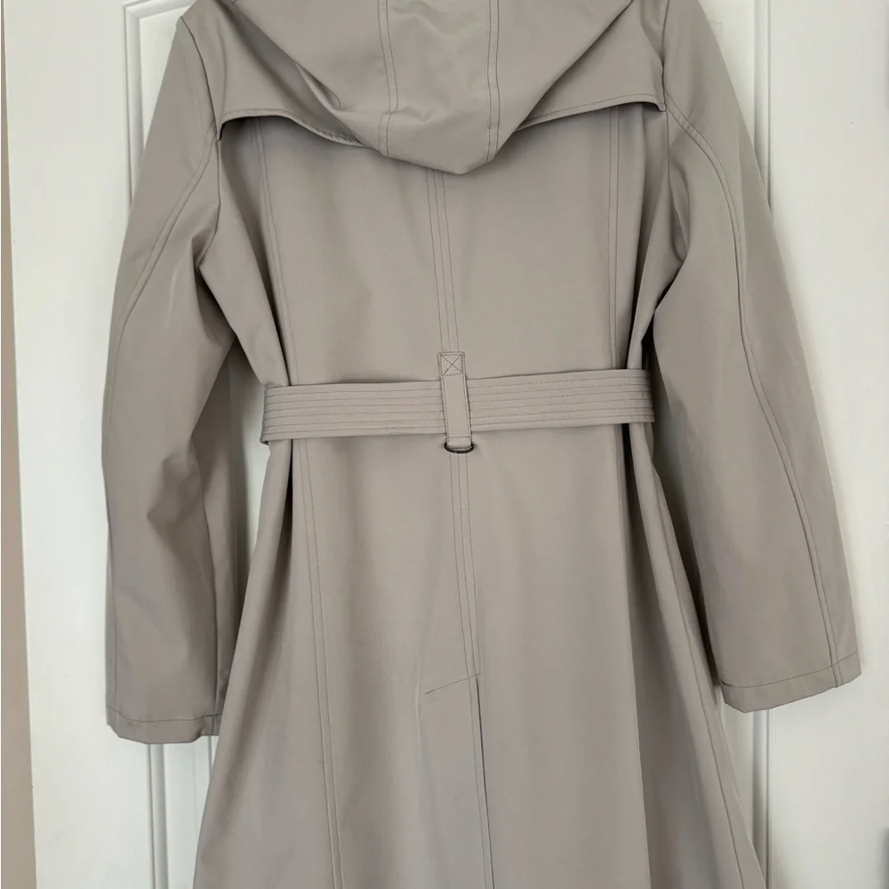 Calvin Klein Trench Coat with Belted Waist - Picture 4 of 7